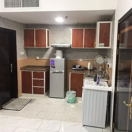 Apartment In Ajman,Furnished Studio Exterior foto