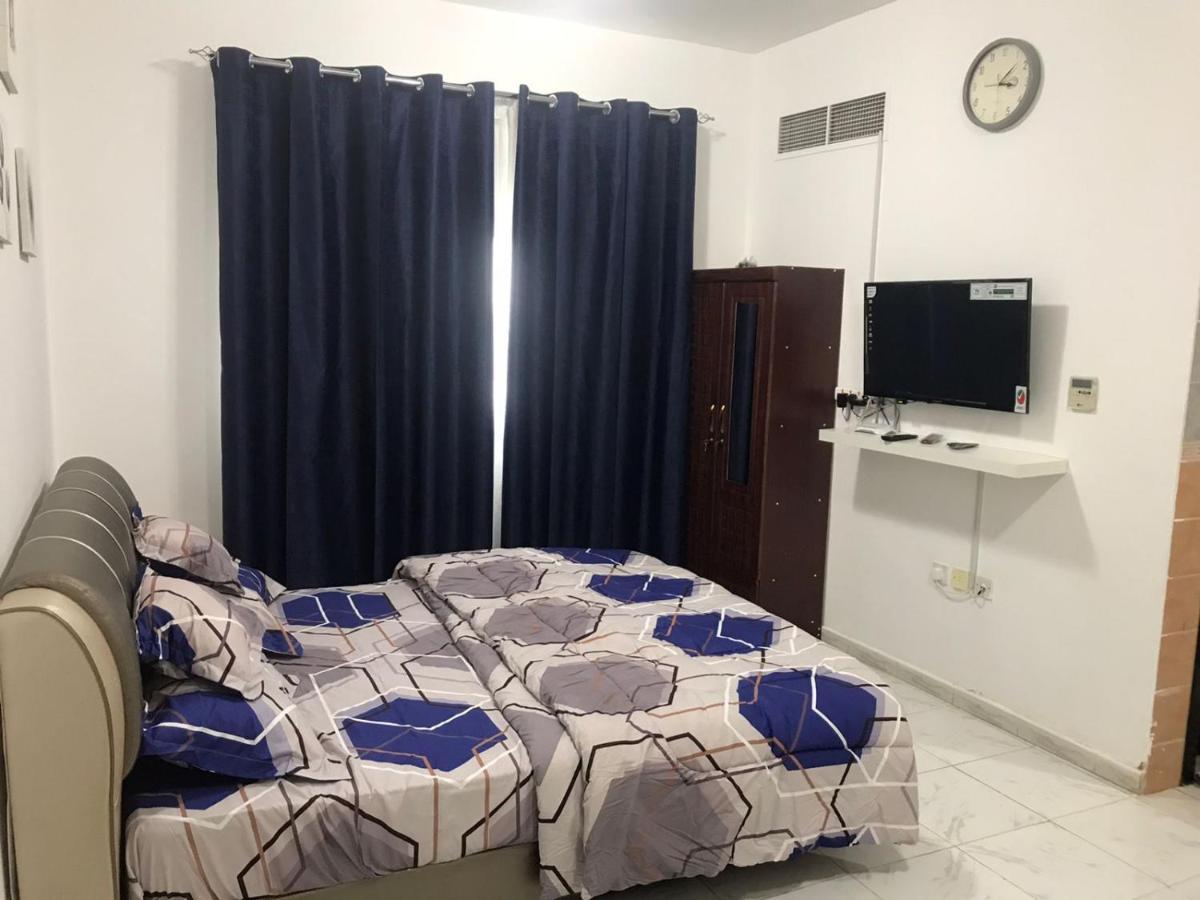 Apartment In Ajman,Furnished Studio Exterior foto